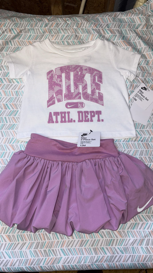 Nike girl athletic set